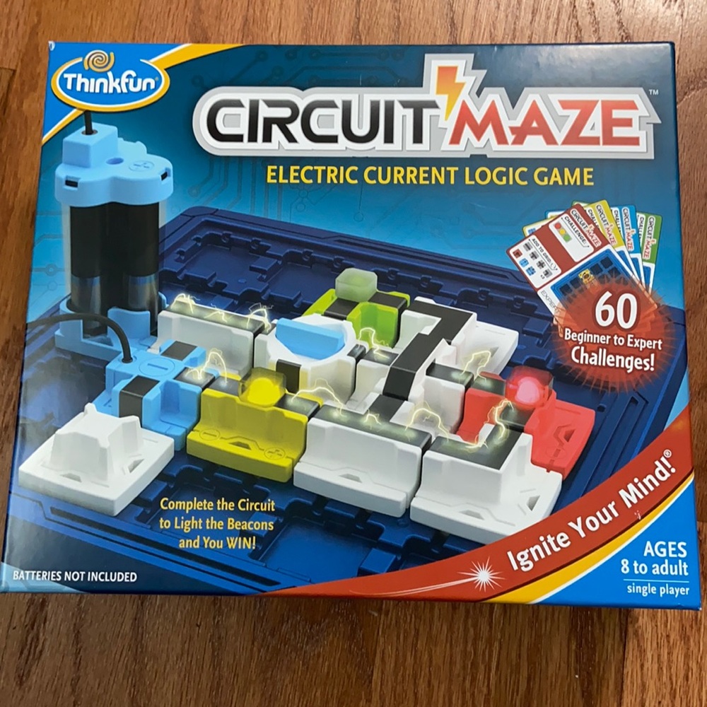 Circuit maze